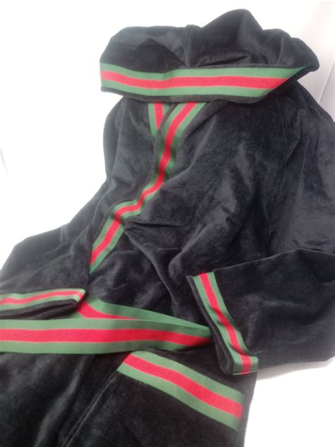 gucci bathrobe fake|gucci bathroom solans.